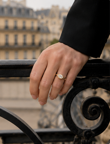Bague East-West Ovale – 1 Carat
